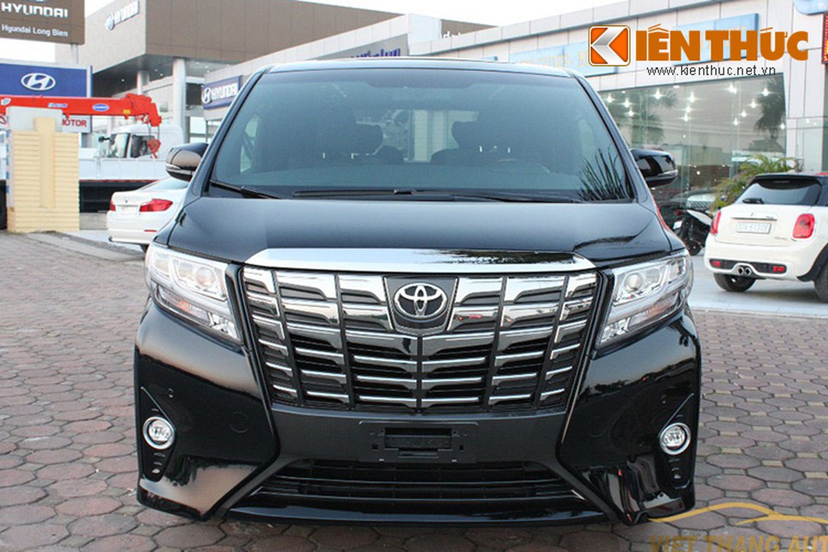 Soi “chuyen co mat dat” Toyota Alphard 4,9 ty tai Ha Noi-Hinh-2